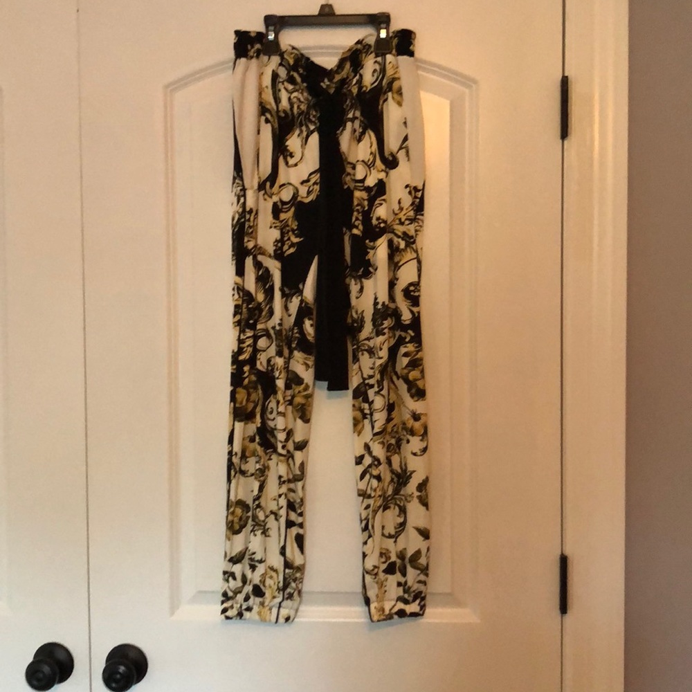 Eva Varro pocket fancy joggers